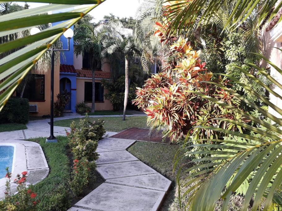 Apartament Cozy Townhouse In Great Location Cancún Zewnętrze zdjęcie